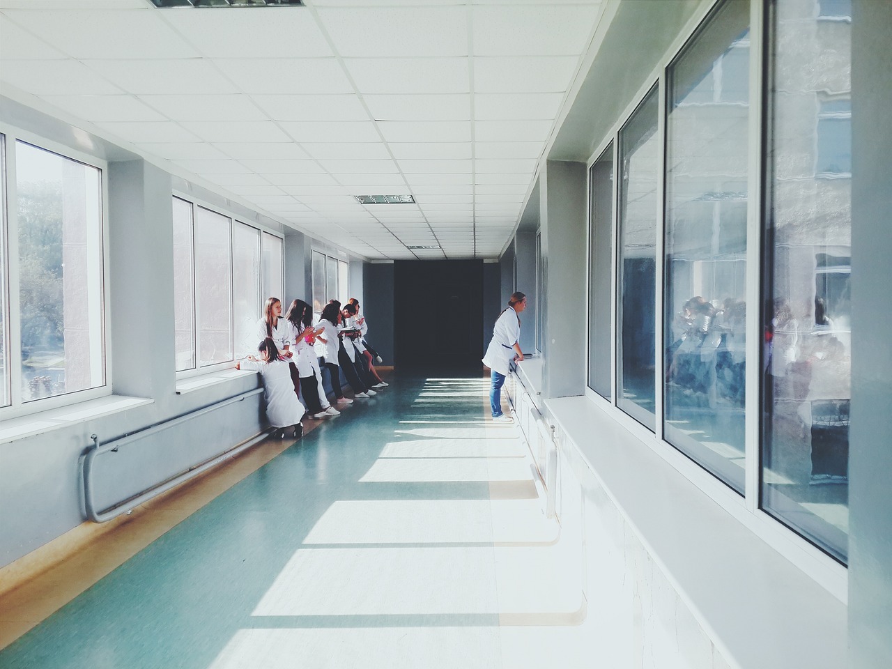 看護師の福利厚生が充実した求人はどこで探せる？