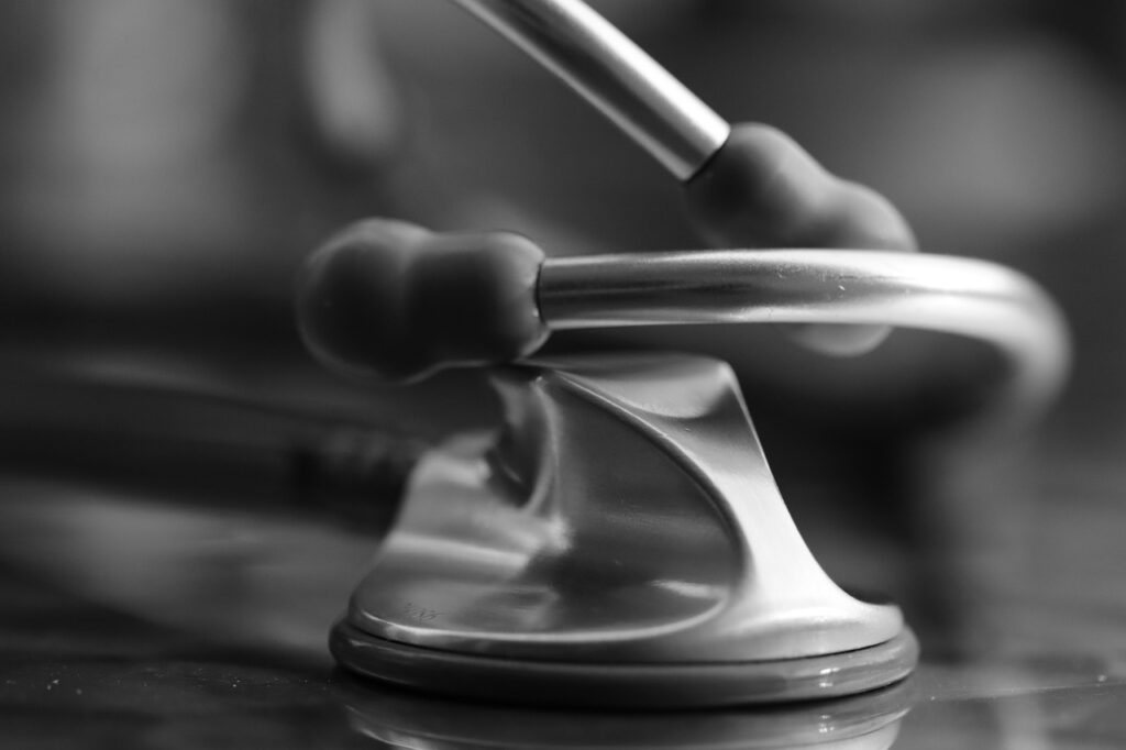 看護師が病院以外で活躍する転職サイトの求人特集は？